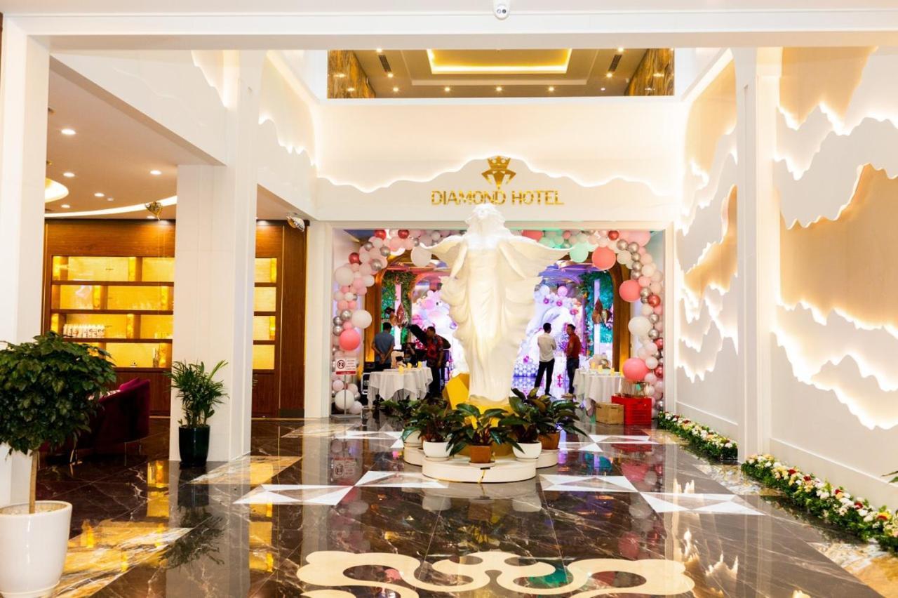 Diamond Hotel Van Don Cam Pha Esterno foto